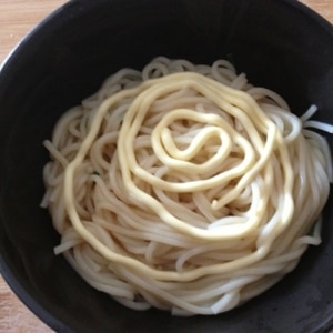 うどん＋マヨネーズ＋醤油＋味の素